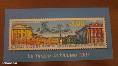 Carte postale le timbre annee