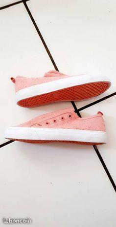 chaussures avec élastique jamais porté