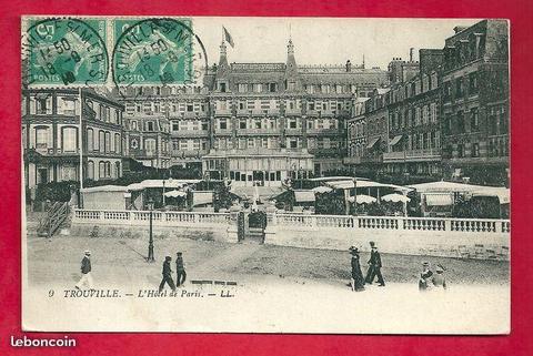 TROUVILLE / Hotel de Paris / Carte postale