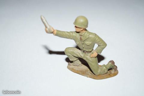 Figurine Starlux chargeur militaire