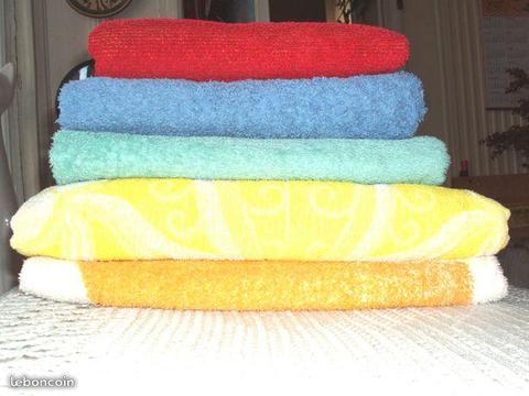 Foutah et 4 serviettes différentes tailles