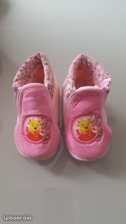 Chaussons fille taille 18