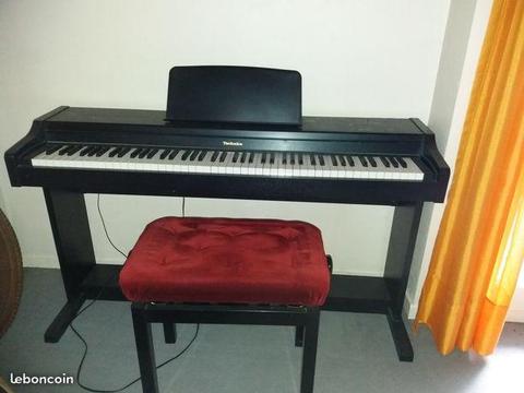 Piano numérique Technics + siège