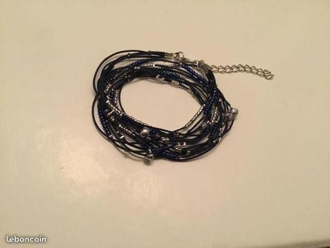 Bracelet type Doriane bleu marine