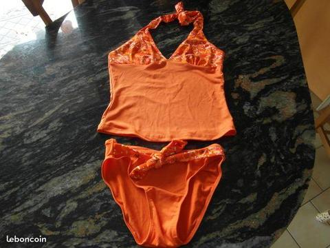 Maillot de bain 2 pièces. T S