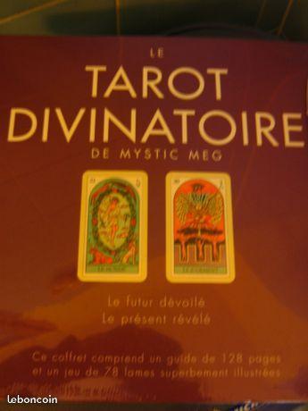 Coffret tarot divinatoire TOUT NEUF