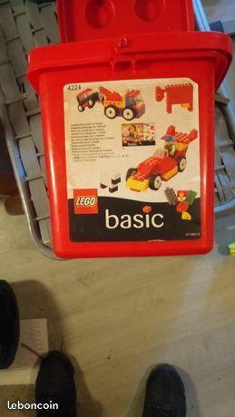 Legos basics avec sa boîte de rangement