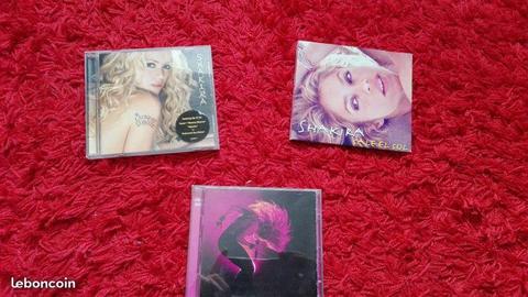 3 cds de Shakira