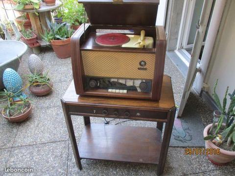 Ancienne radio + meuble vintage