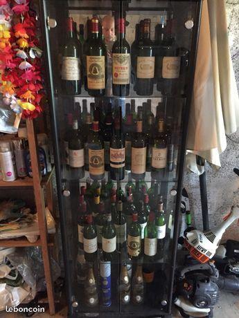 Lot de bouteilles (vide)vin de prestige collection