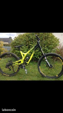 Commencal Supreme V4 2016 27,5