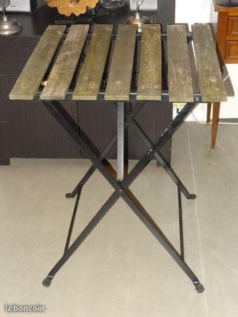 Table de jardin d'appoint pliante en bois 50/50cm
