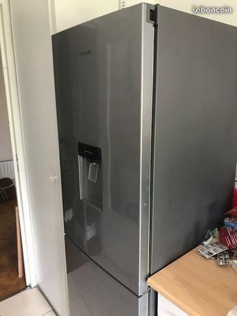 Refrigerateur congelateur en bas SAMSUNG RB29FWJN