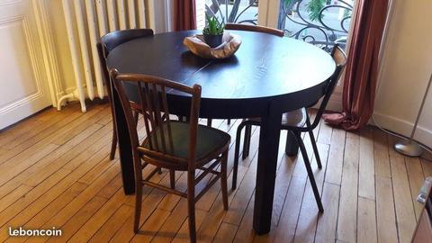 Table IKEA ronde extensible - en très bon état