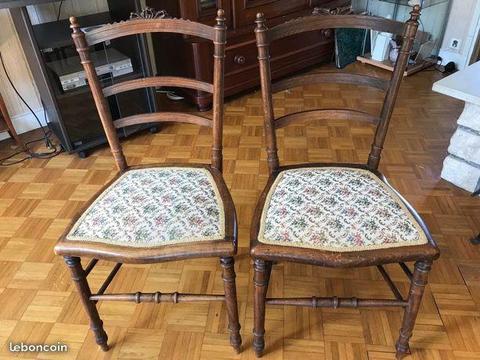 2 chaises assise tapisserie