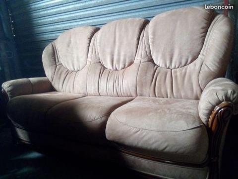 Canapé et 2 fauteuils velours ras