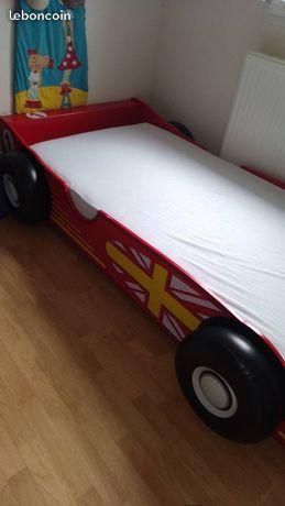 meuble lit pour enfant Cars