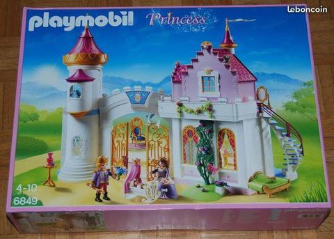 Playmobil chateau princesse (absolument NEUF )