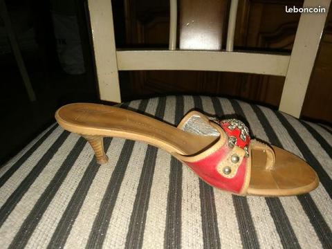Sandales à talon (Marron, Rouge), taille: 42