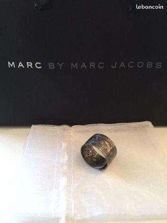 Bague Marc Jacobs ajustable