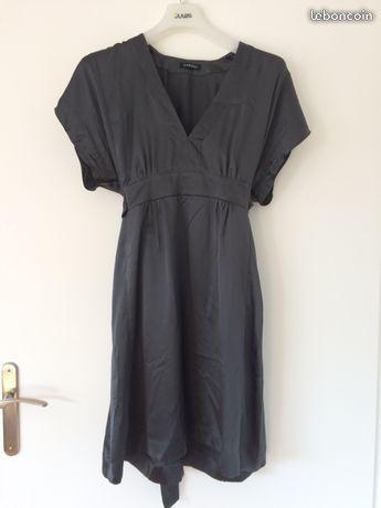 Robe soie grise Caroll - taille 40