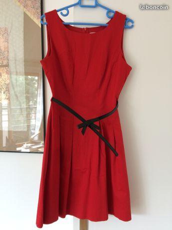 Robe rouge avec ceinture noeud - taille 40