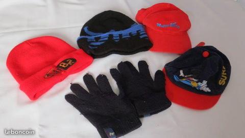 Bonnets, casquettes, écharpe, maillots enfant 12 A