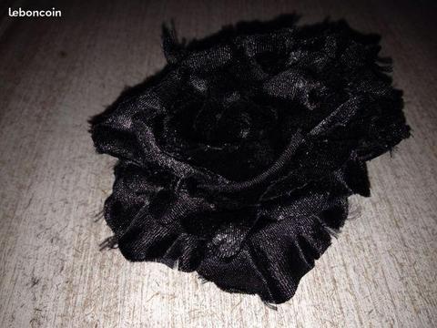 Élastique fleur noire NEUF