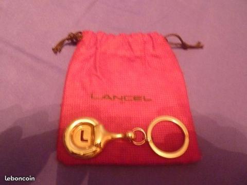 Porte clé de marque Lancel