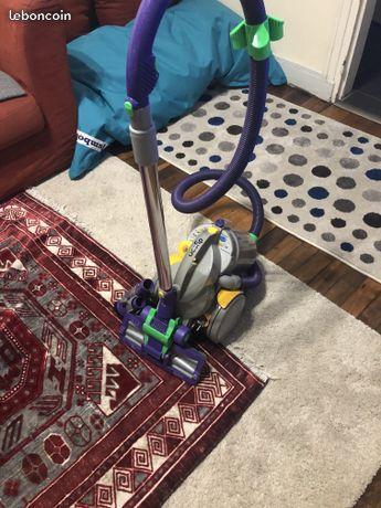 aspirateur dyson f