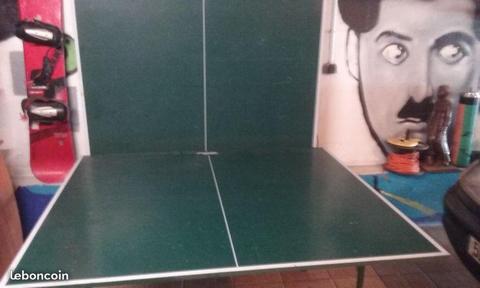 Table ping-pong d'intérieur