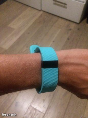 Montre Fitbit charge HR bleu turquoise