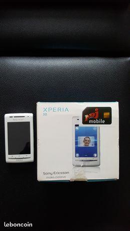 Sony Ericsson Xperia X8 E15i