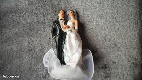 figurine gâteau de mariage