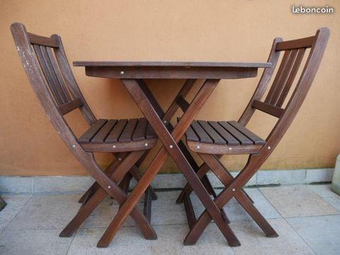 Table de jardin en teck pliante avec 2 chaises
