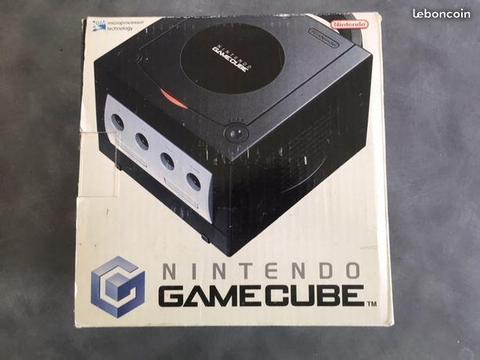 Gamecube en boite + Manette officielle + jeu