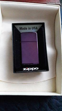 Zippo violet petite taille