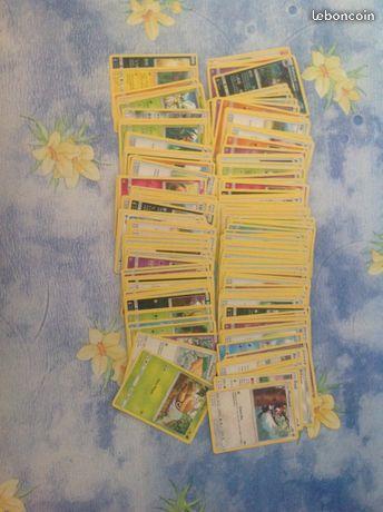 Lot de cartes Pokemon