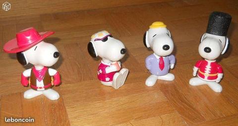 Lot figurines SNOOPY Pays collector pca