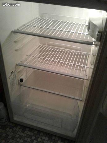 URGENT frigo congel marque Faure TBE
