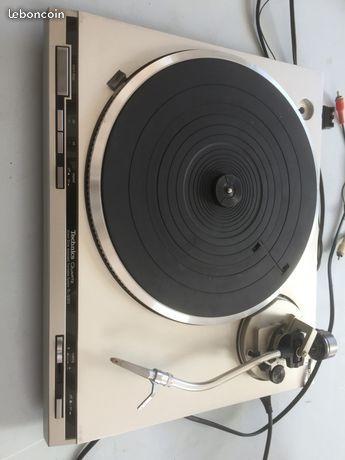 Platine vinyle technics sl q303