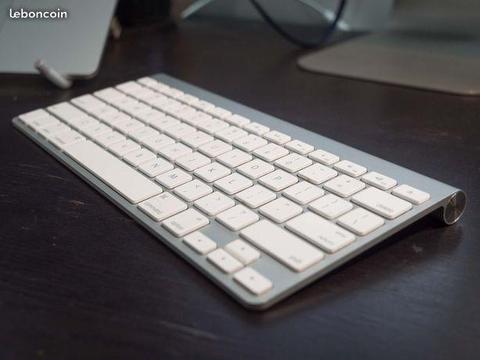 Clavier bluetooth Apple Magic Keyboard Qwerty