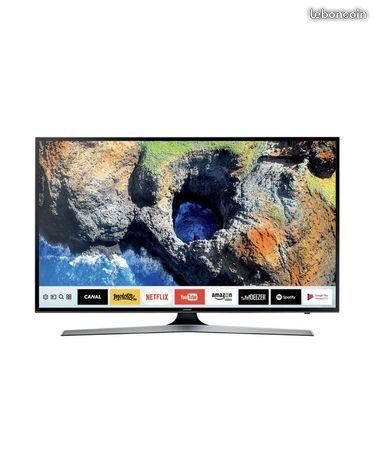 Téléviseur Ultra HD 4K 163 cm SAMSUNG UE65MU6175