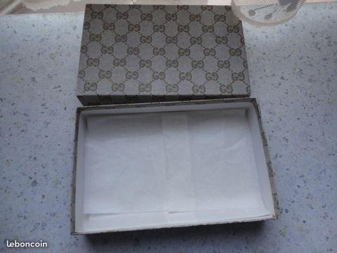 Boite Gucci ( zinou75 )