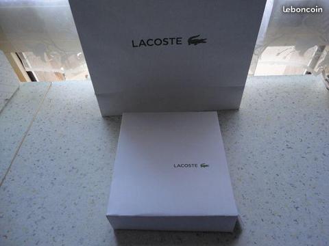 Boite Lacoste blanche ( zinou75 )