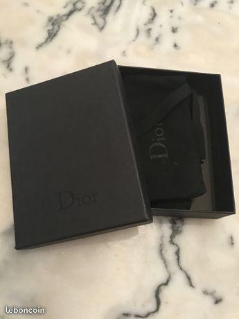 Boite à portefeuille Dior et carte d'authenticité