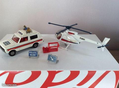 Corgi Toys Range Rover Police et hélicoptère