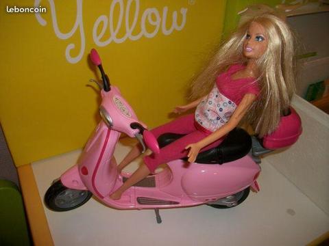 Barbie scooter et chevaux