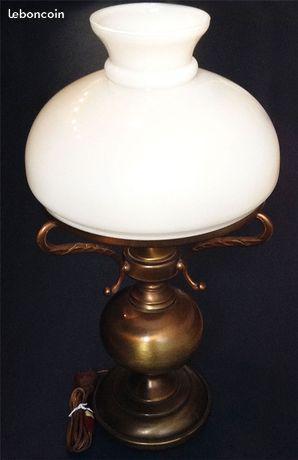 Grande Lampe Opaline - Marque Brun / 1970