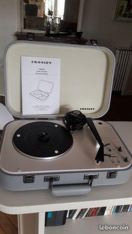 Tourne-disque vintage CROSLEY